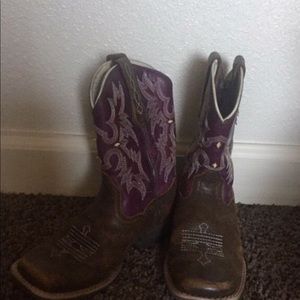 Girl Ariat Boots